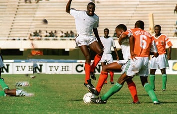 1992 год. Кубок африканских наций. Играют Кот-д’Ивуар и Замбия