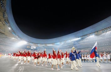 Российская делегация на церемонии открытия Олимпиады
