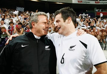 Главный тренер новозеландцев Рики Херберт и капитан команды Райан Нельсон очень надеются сотворить на предстоящем чемпионате в ЮАР сенсацию