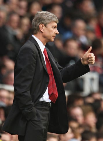 Главный тренер лондонского Arsenal Арсен Венгер