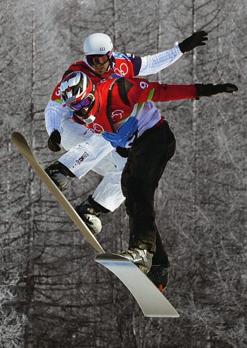 Сноуборд-кросс – одна из самых зрелищных зимних олимпийских дисциплин