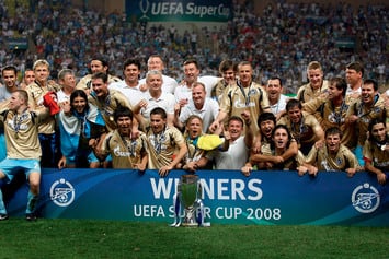 В 2008 году Тимощук еще играл за «Зенит» и выиграл два трофея – 
Кубок и Суперкубок UEFA