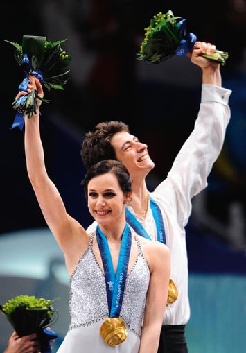Некоторые специалисты утверждают, что Тесса Виртью и Скотт Мойр стали победителями домашней Олимпиады благодаря судьям